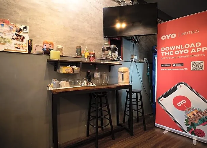 Oyo 612 Hansa 2* Bangkok
